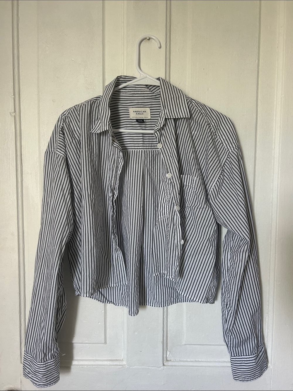 American Eagle White Shirt with Black Stripes *cropped
